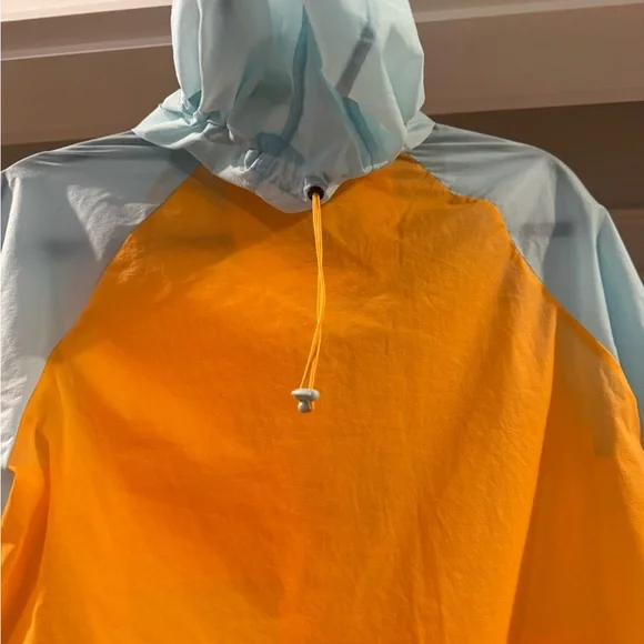 Paray Lightweight Jacket - Women's size Medium - Picture 3 of 3